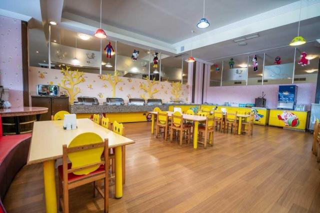 Pemar Beach Hotel