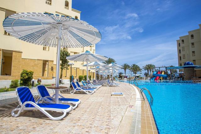 AMC Royal Hotel & Spa