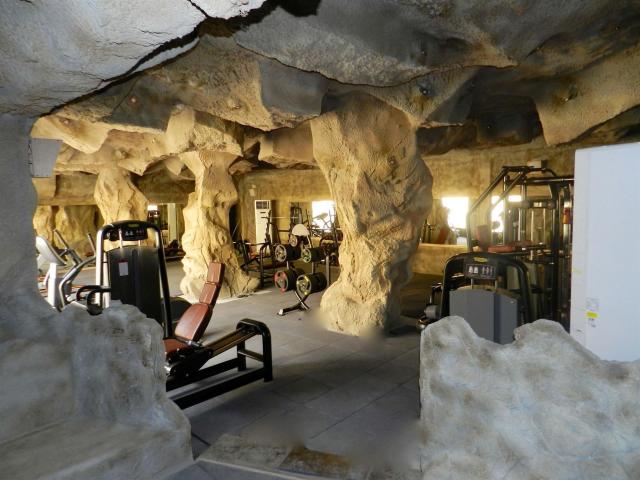 Caves Beach Resort