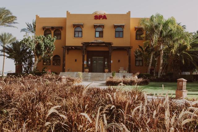 Stella Beach Resort & Spa