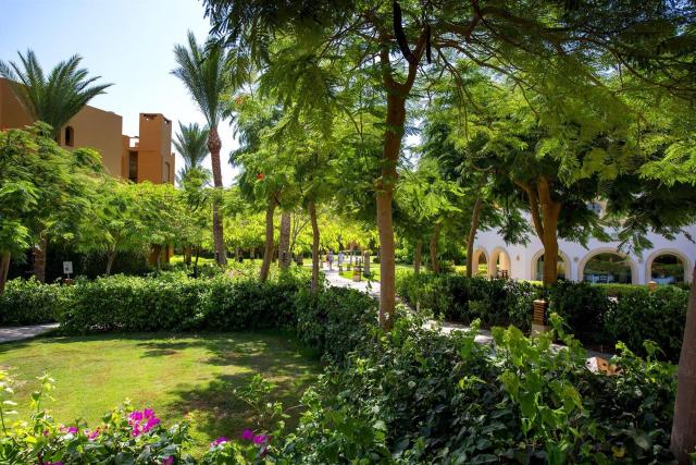 Stella Beach Resort & Spa