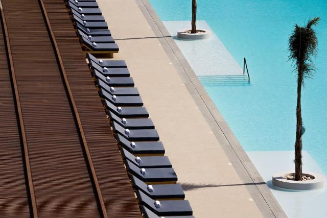 Serry Beach Resort