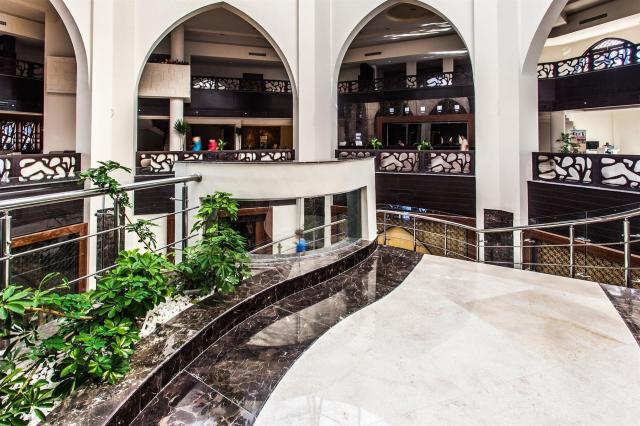 Jasmine Palace Resort & Spa