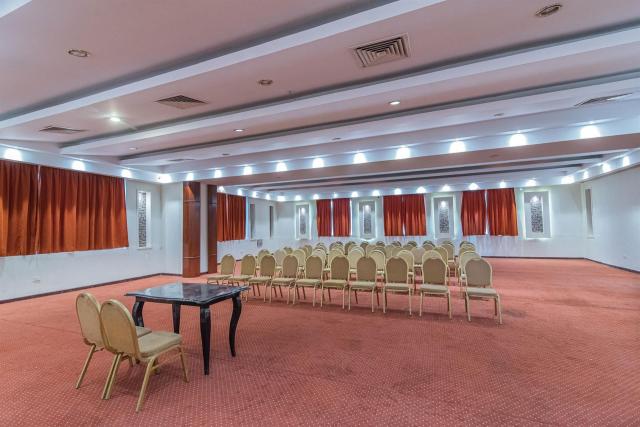Roma Dexon Hotel & Aqua Park