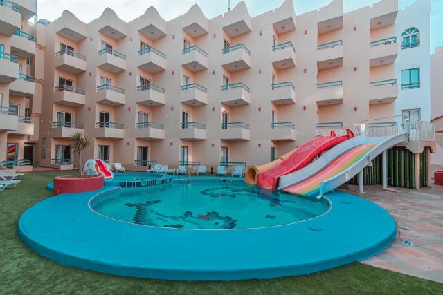 Roma Dexon Hotel & Aqua Park