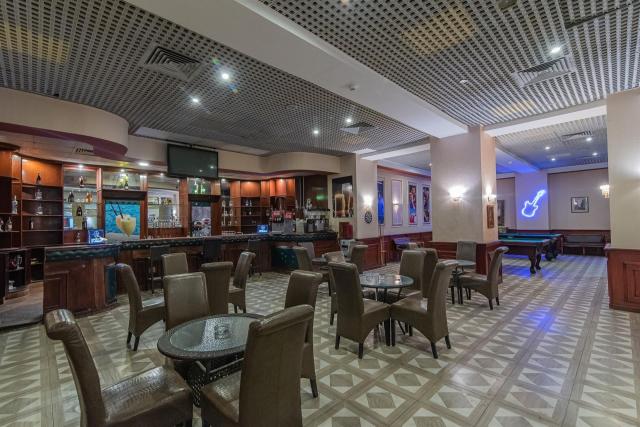 Roma Dexon Hotel & Aqua Park