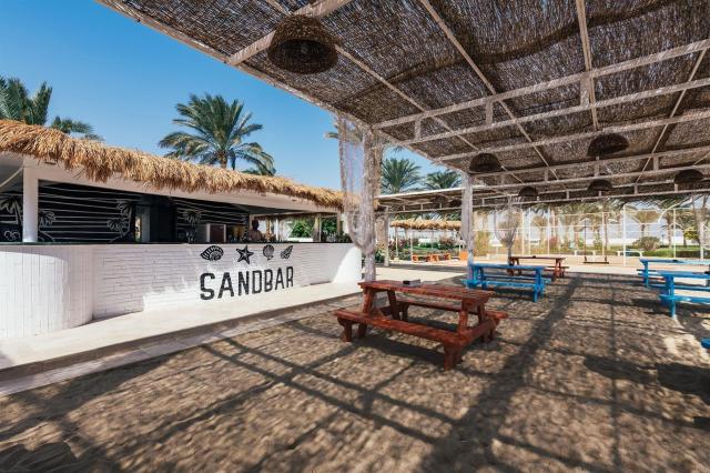Desert Rose Hotel 