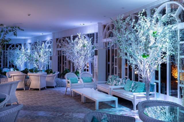 Desert Rose Hotel 