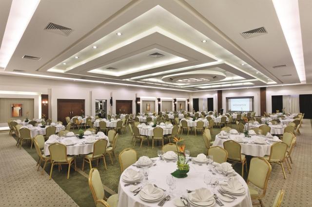 Mövenpick Resort Soma Bay	