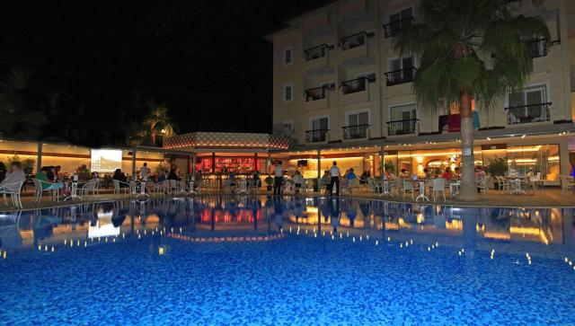 Sun City Apartments