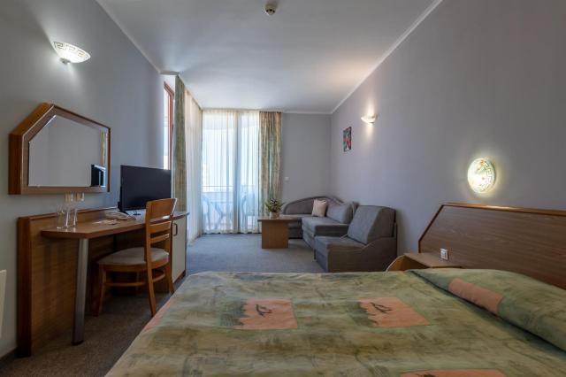 Hotel Hrizantema