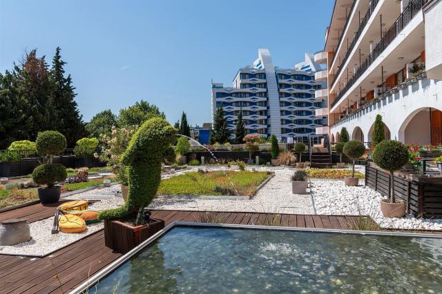 Hotel Hrizantema