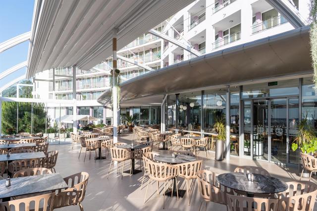 Sentido Neptun Beach
