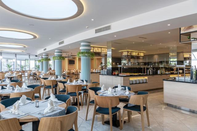 Sentido Neptun Beach