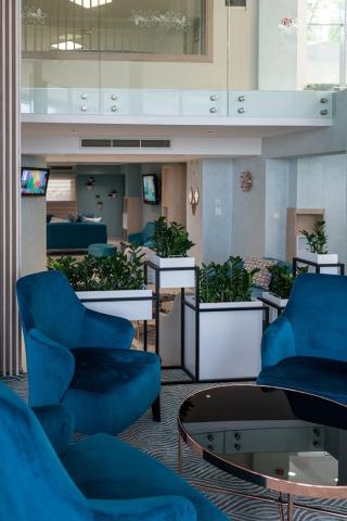 Sentido Neptun Beach