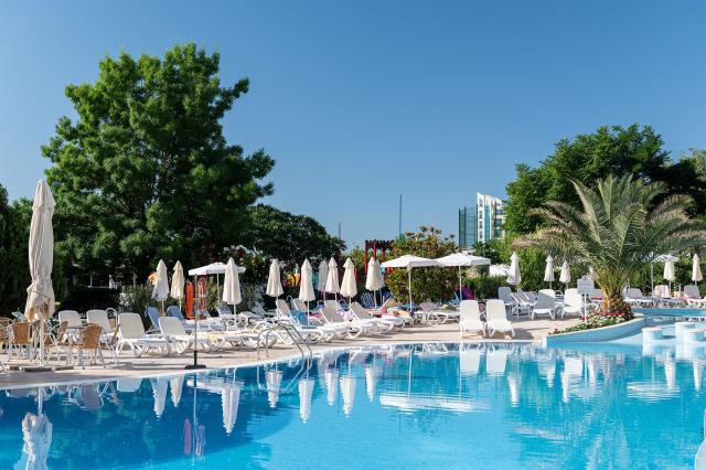 Sentido Neptun Beach
