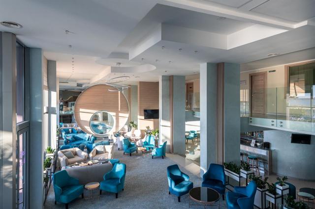 Sentido Neptun Beach