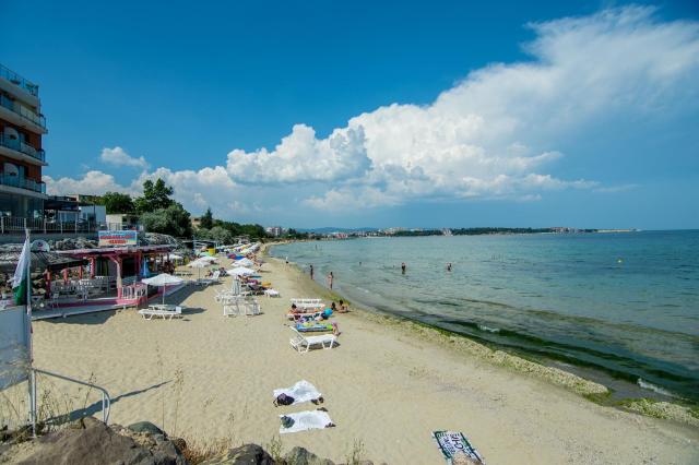 Family Hotel Elvira