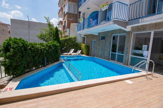 Family Hotel Elvira