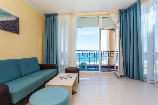 Blue Pearl Hotel 