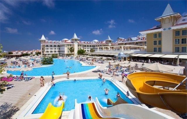 Side Star Resort