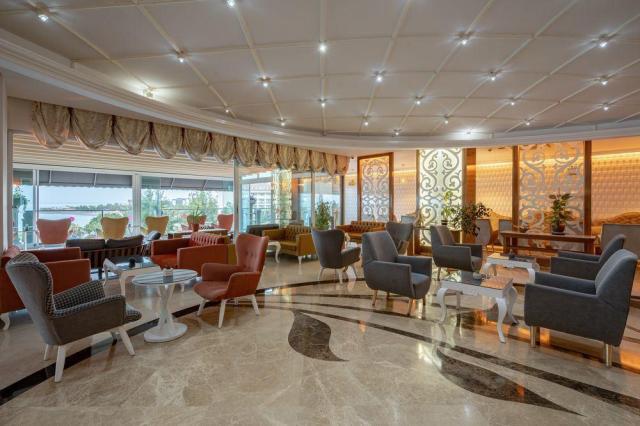 Justiniano Deluxe Resort