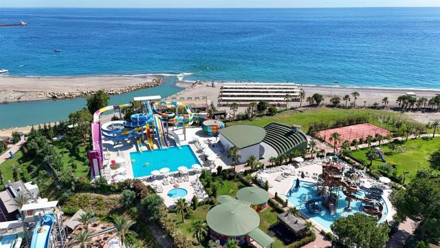 Raymar Resort