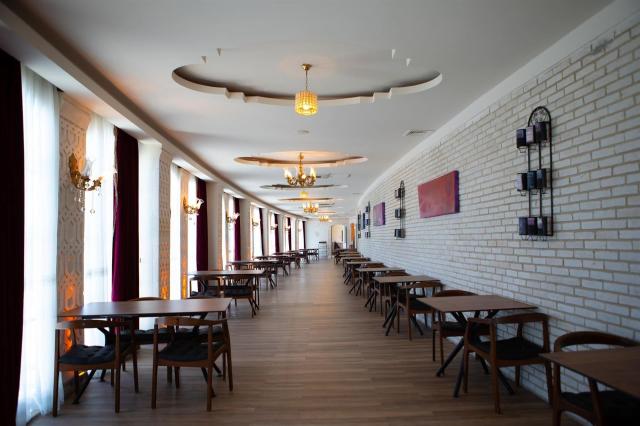 Raymar Resort