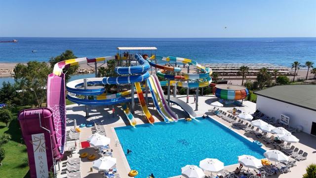 Raymar Resort