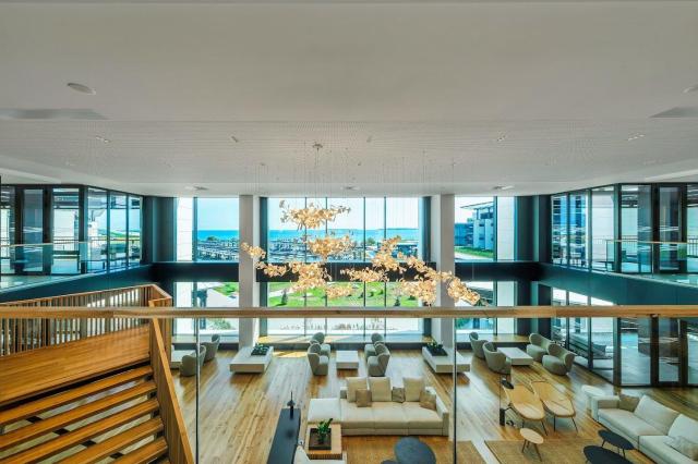 Voya Beach Resort