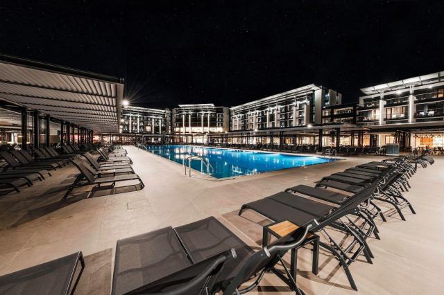 Voya Beach Resort