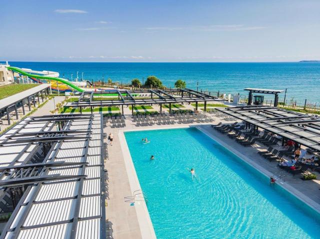 Voya Beach Resort