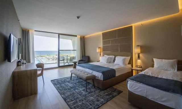 Wave Resort