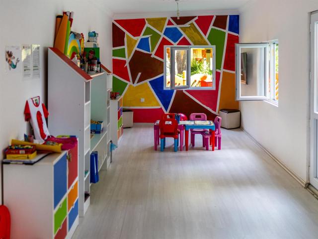 Asteria Collection Side