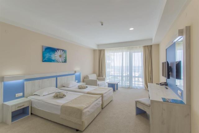 Evrika Beach Club Hotel