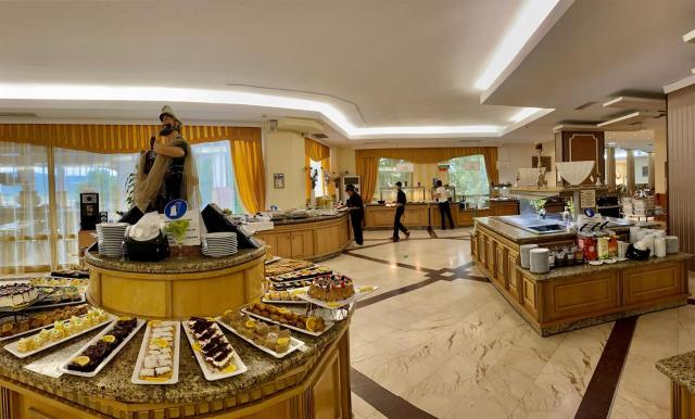 Hotel Marina Royal Palace