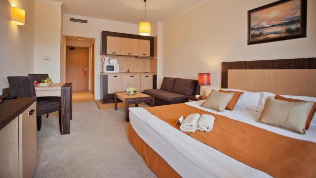 Majestic Beach Resort