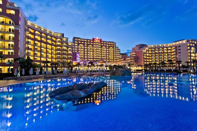 Majestic Beach Resort