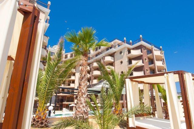 Golden Ina Hotel