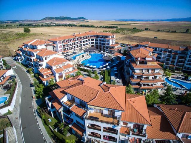 Vineyards Hotel