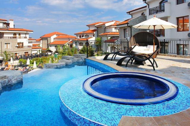 Vineyards Hotel
