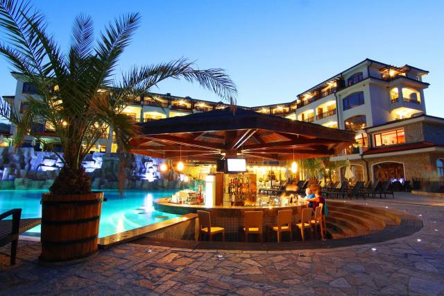 Vineyards Hotel