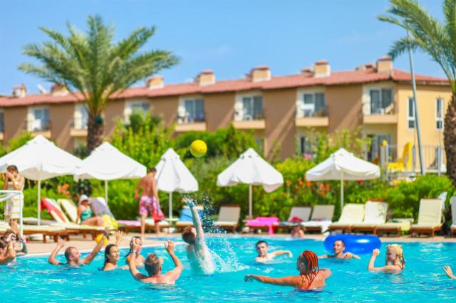 Pine House Hotel 