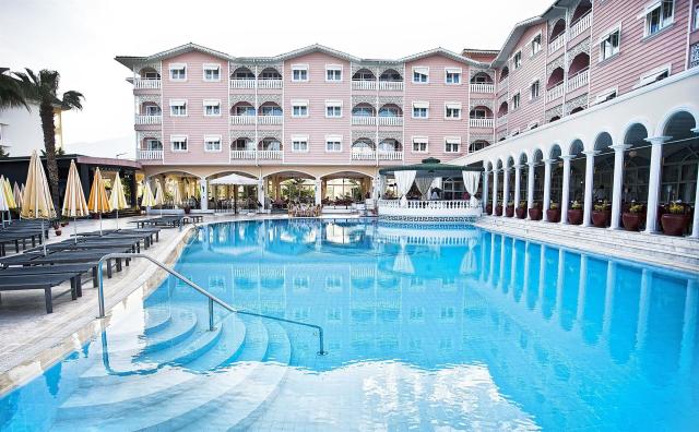 Pasha's Princess Hotel