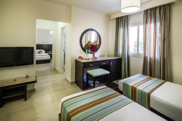 El Karma Aqua Beach Resort