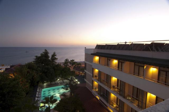 Trendy Hotels Side Beach