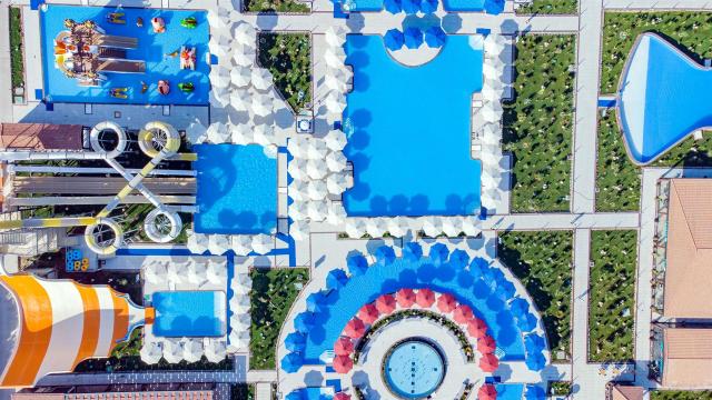 Rewaya Majestic Resort