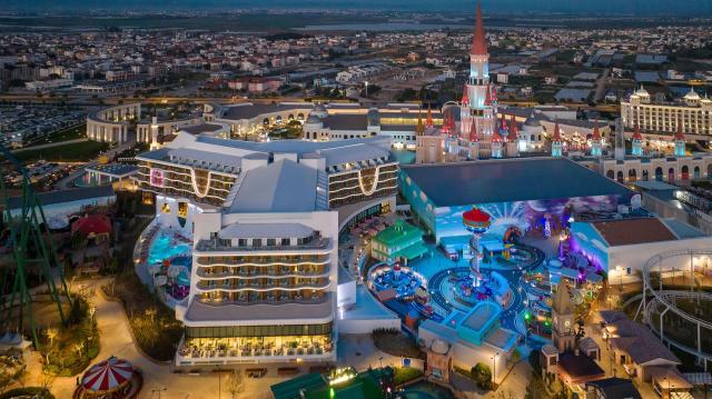 The Land Of Legends Nickelodeon Hotel