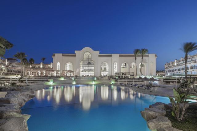 Pyramisa Sahl Hasheesh Resort