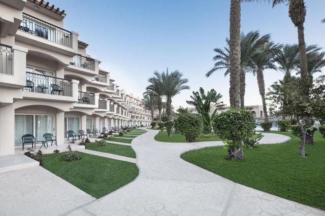 Pyramisa Sahl Hasheesh Resort